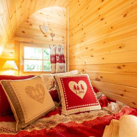 Cabane En Bois Avec Bain Nordique Asnieres-sur-Vegre Bagian luar foto